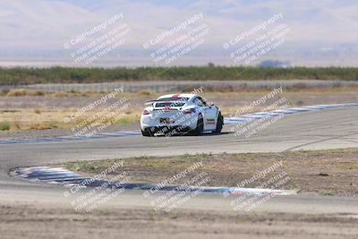 media/Oct-04-2025-OnGrid (Sat) [[44bd565ffa]]/Green Group/Grapevine/